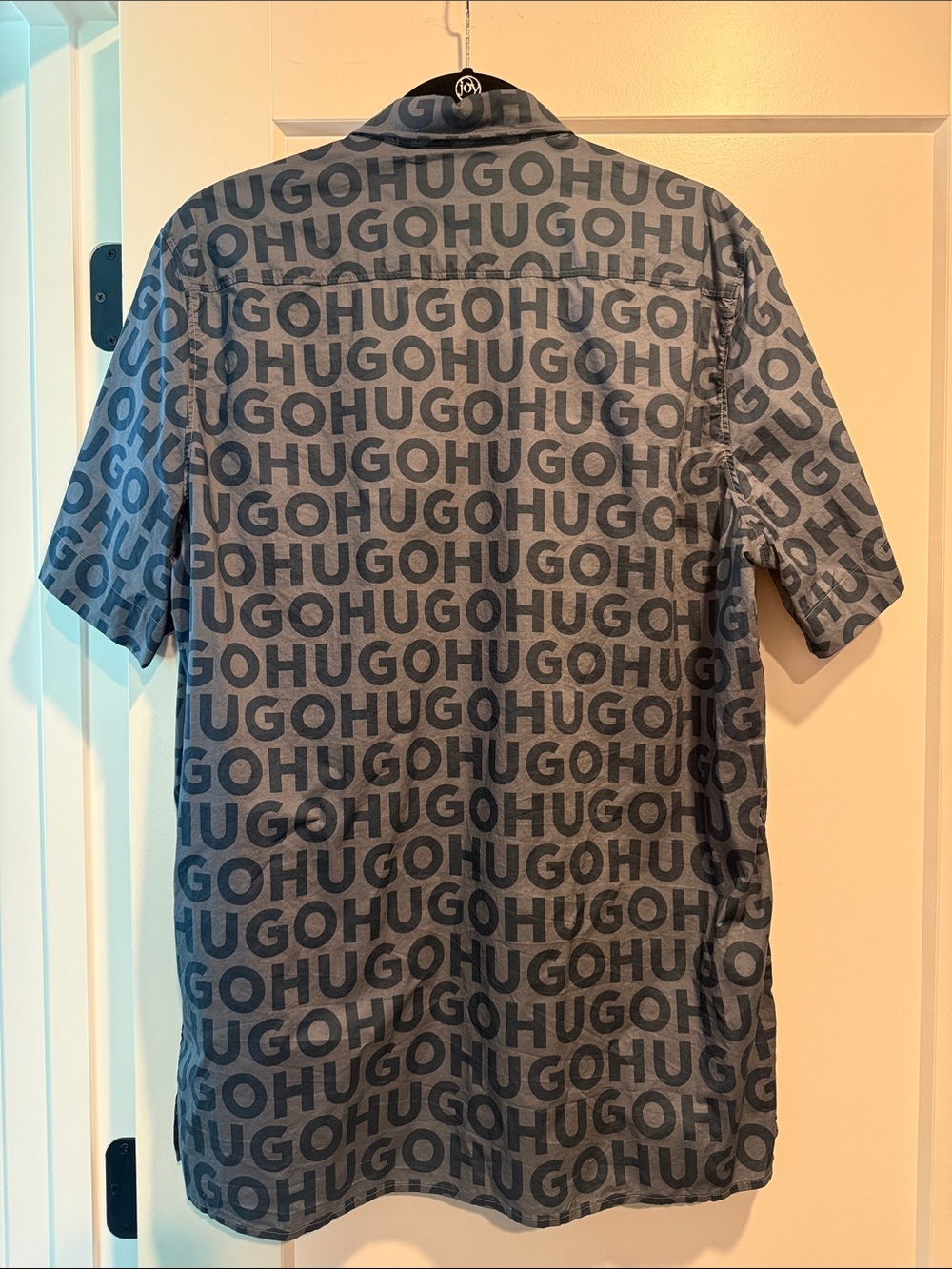 HUGO All-Over Logo Short Sleeve Shirt - Charcoal & Navy - Picture 3 of 3